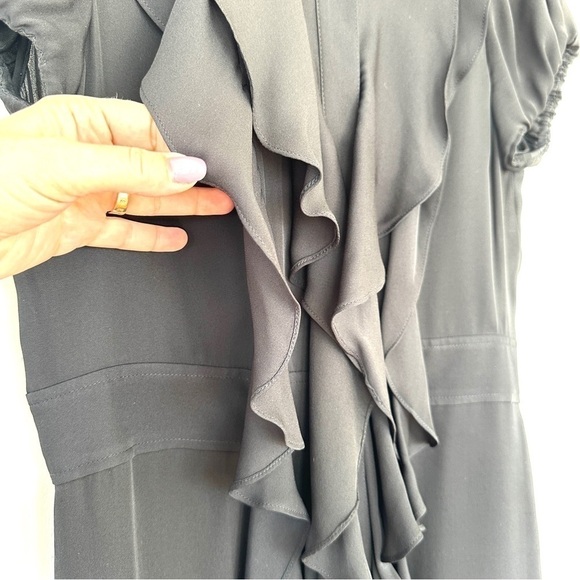 BCBG Maxazria fitted dress with short sleeves, ruffled, knee length, silk - Picture 6 of 16
